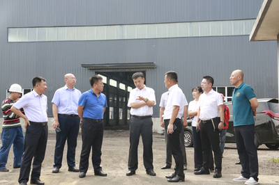 縣委書記劉欣到首山鎮(zhèn)和興隆鎮(zhèn)調(diào)研項(xiàng)目建設(shè)情況