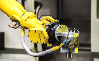 實施 工業4.0 戰略,將使從原材料變為產品的過程更加多產和高效